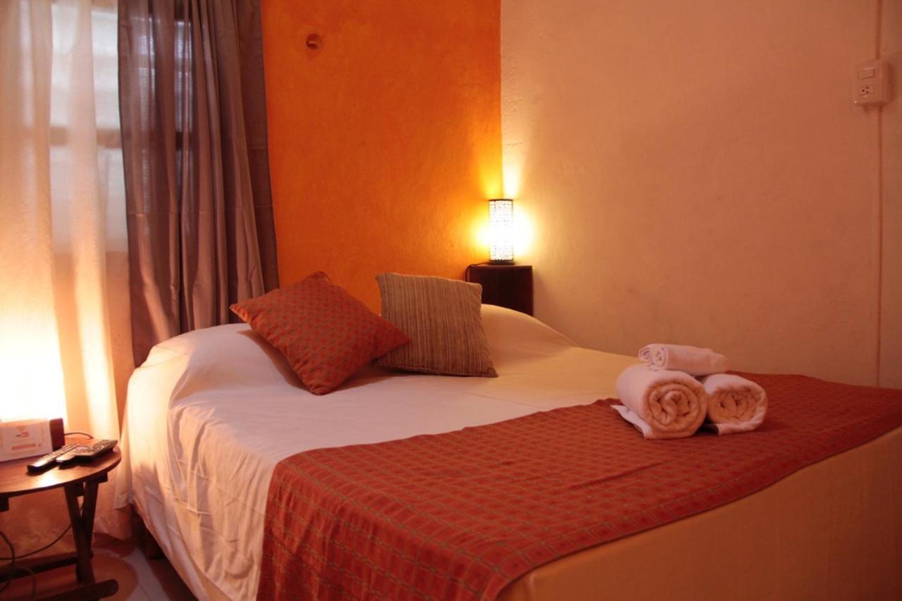 La Casa Naranja Hotel Isla Mujeres Esterno foto